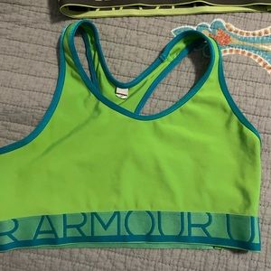 Mid Crossback Sports Bra